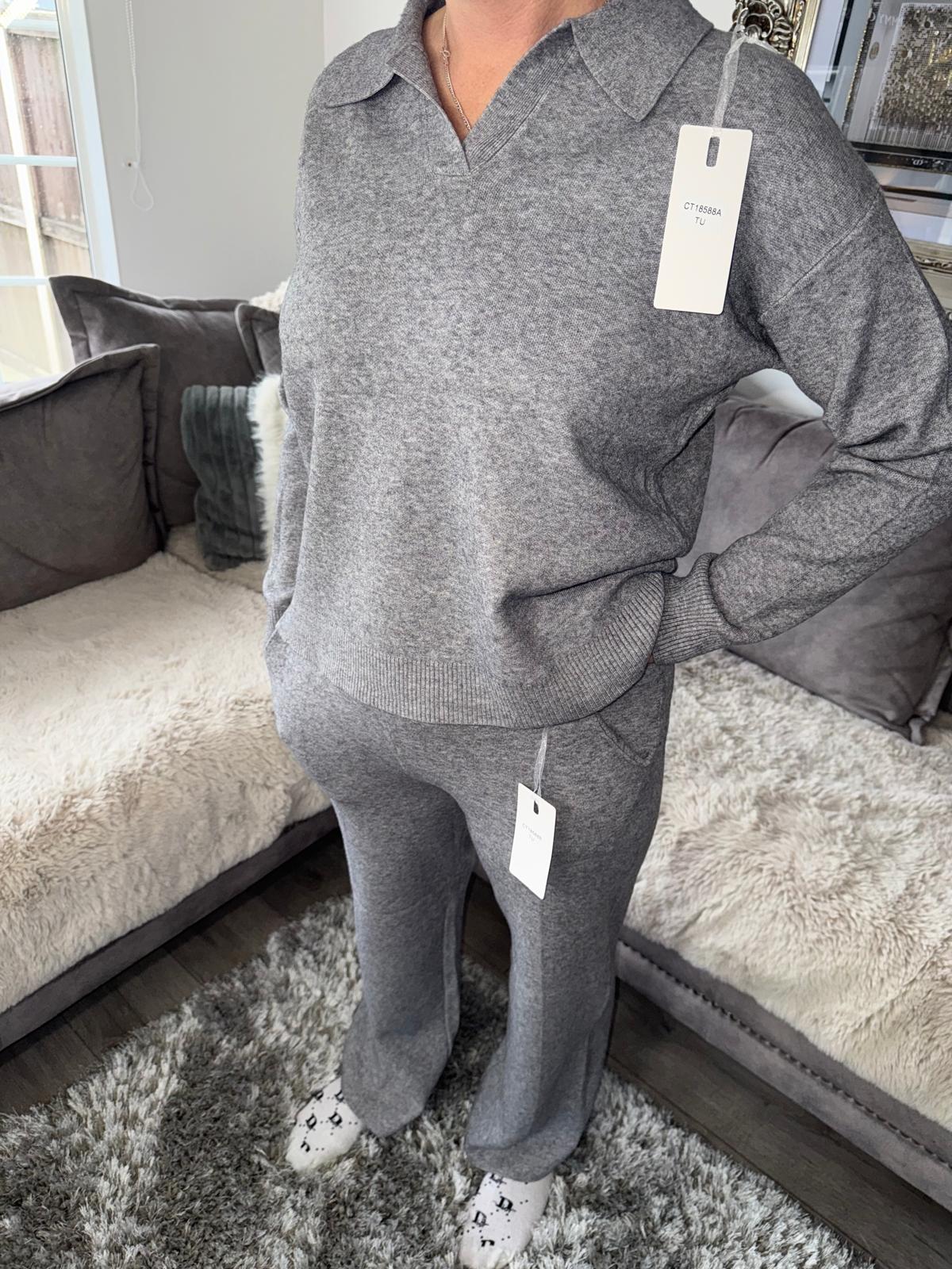 Women’s Knitted Lounge Set – Grey