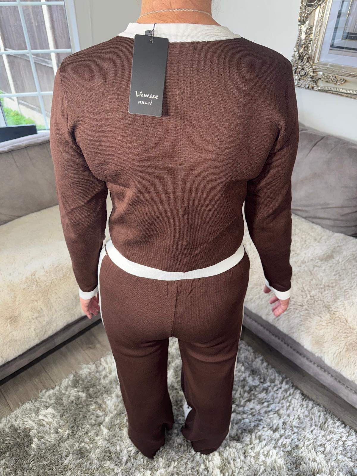 Women’s Knitted Button Lounge Set – Brown & White