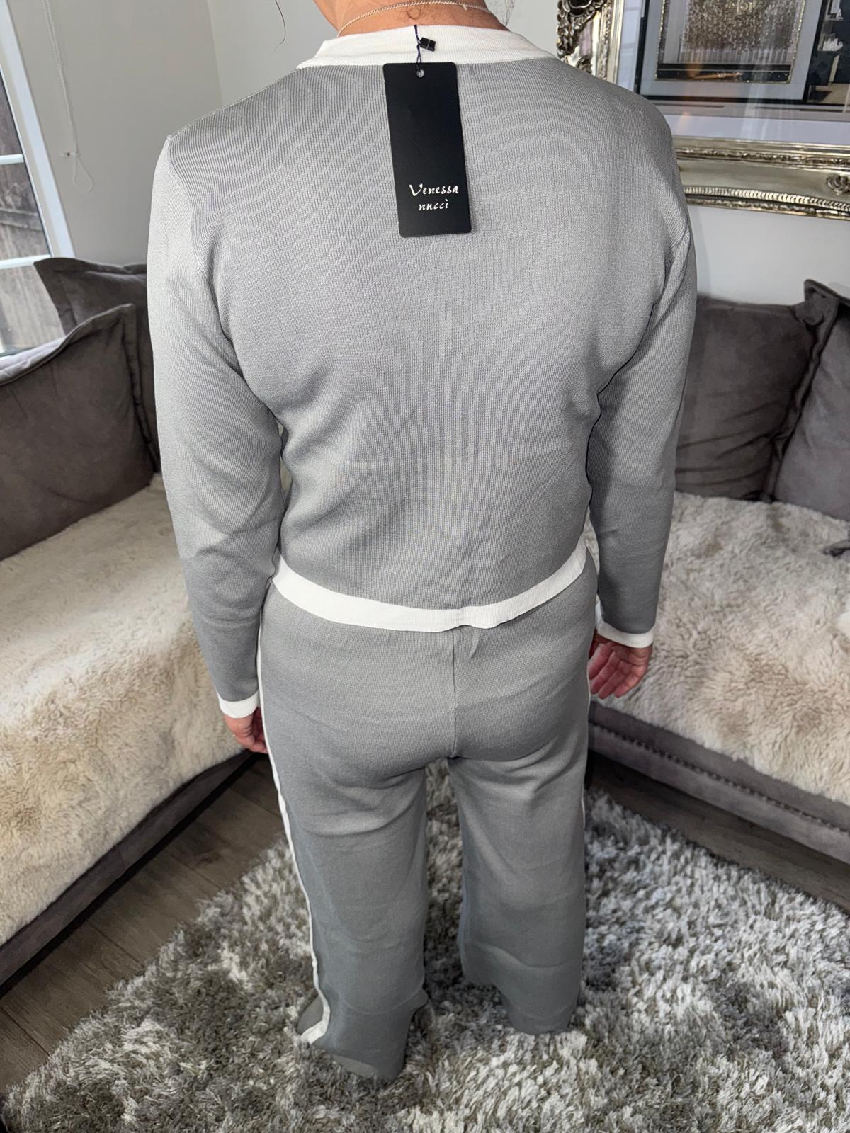 Women’s Knitted Button Lounge Set – Grey & White